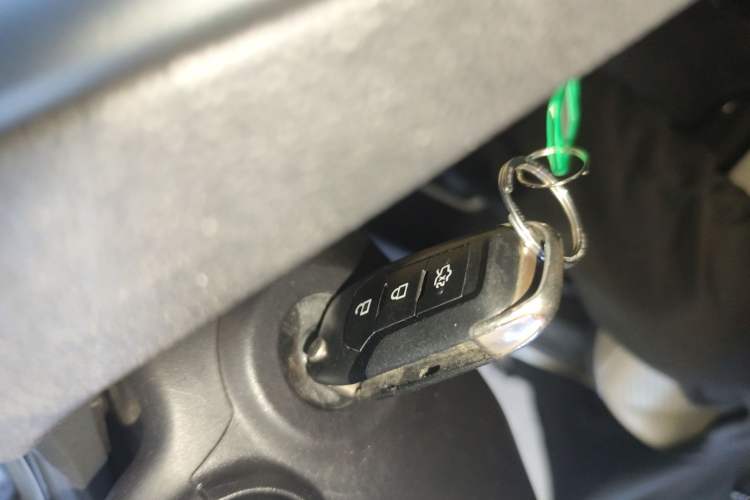 Used Ford Escort 2015 1.5L Manual Comfort Model
