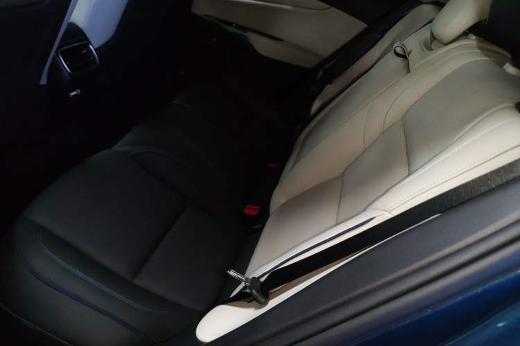 Used Lynk & Co 01 2019 2.0T Two-Wheel Drive Zhaopu Version China VI Standard