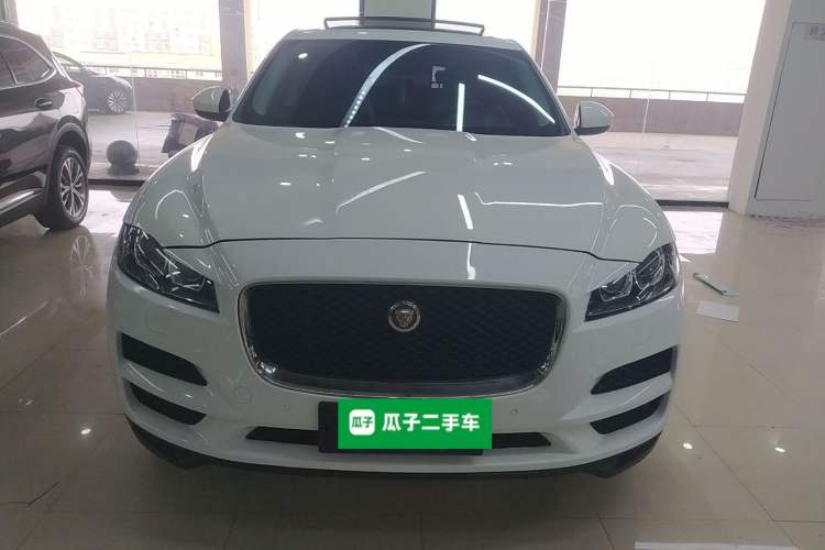 Used Jaguar F-PACE 2016 2.0T Two-Wheel Drive Urban Luxury Edition