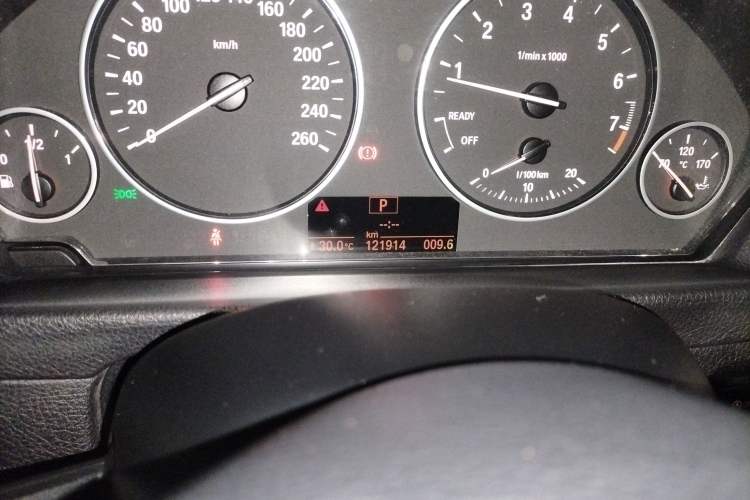 Used BMW 3 Series GT 2013 320i Leading Model