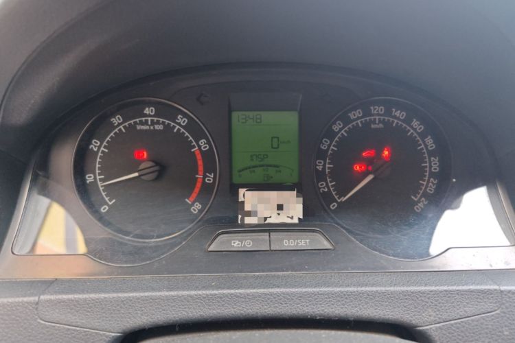 Used Skoda Rapid 2015 1.6L Manual Smart Selection Model Instrument Cluster