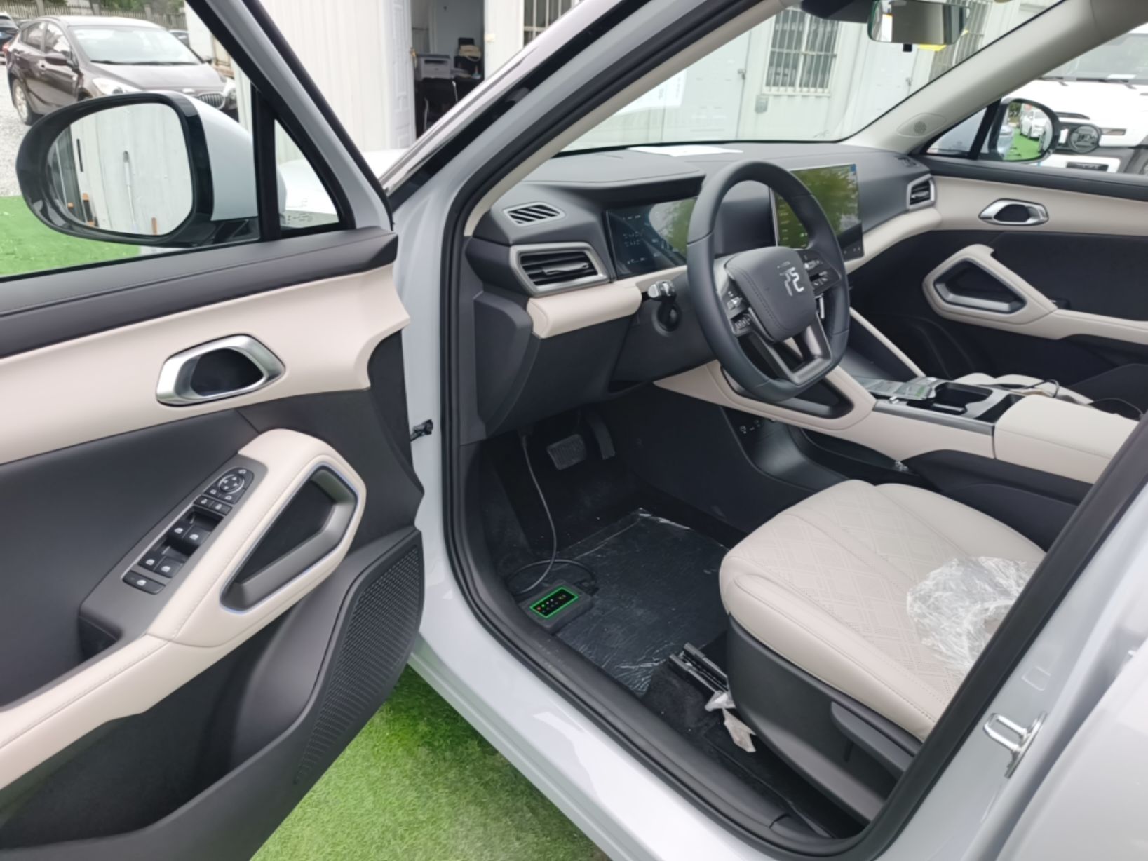 BYD Yuan UP 2025 Intelligent Driving Version 401 KM Dynamic Edition — снимка 18