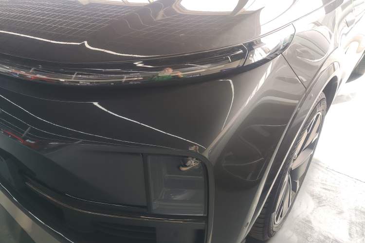 Used Li Auto L8 2025 Ultra Smart Refreshed Edition
