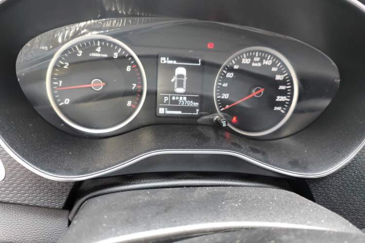 Used Baojun 730 2021 1.5T CVT Fashion Version 7 Seats Instrument Cluster