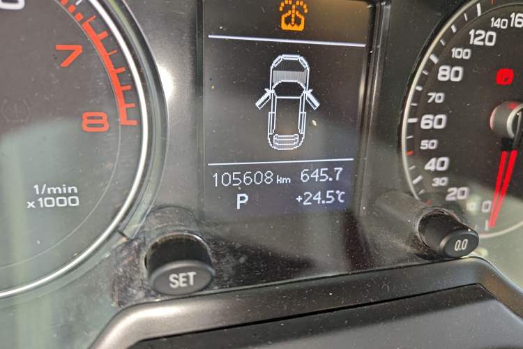 Used Audi Q5 2015 40 TFSI Technology Edition
