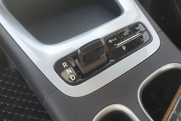 Used Geely Galaxy Geome 2026 Model 310km Youth Edition
