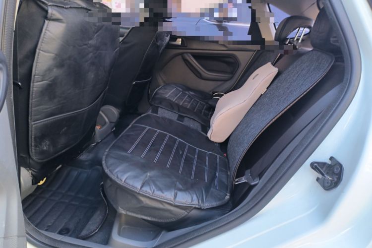 Used Ford Focus 2013 Hatchback Classic 1.8L Automatic Base Model