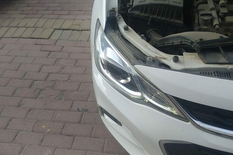 Used Chevrolet Cavalier 2016 1.5L Automatic Xinyue Edition Right Front Headlight