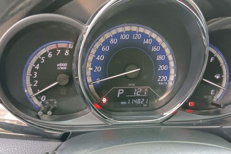 Used Toyota YARiS L Zhi Xuan 2016 Revised Version 1.5G CVT with Dynamic Sunroof