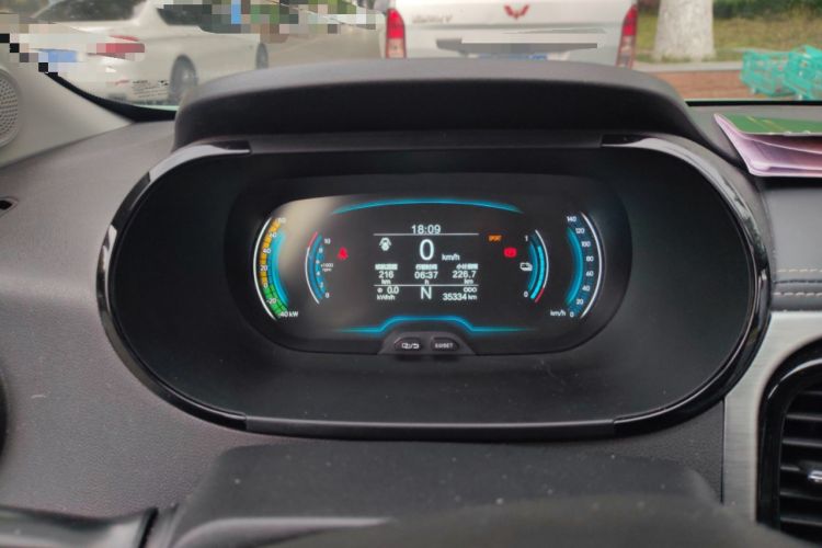 Used Chery QQ Little Ant 2022 Sweet Pink Edition Half-Sugar Version Lithium Iron Phosphate 30 kW 301 km
