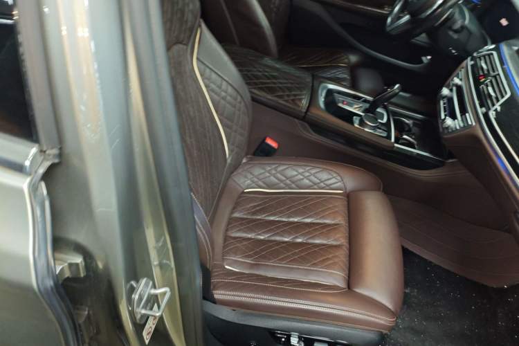 Used BMW 7 Series 2019 Restyled 740Li Leading Edition M Sport Package
