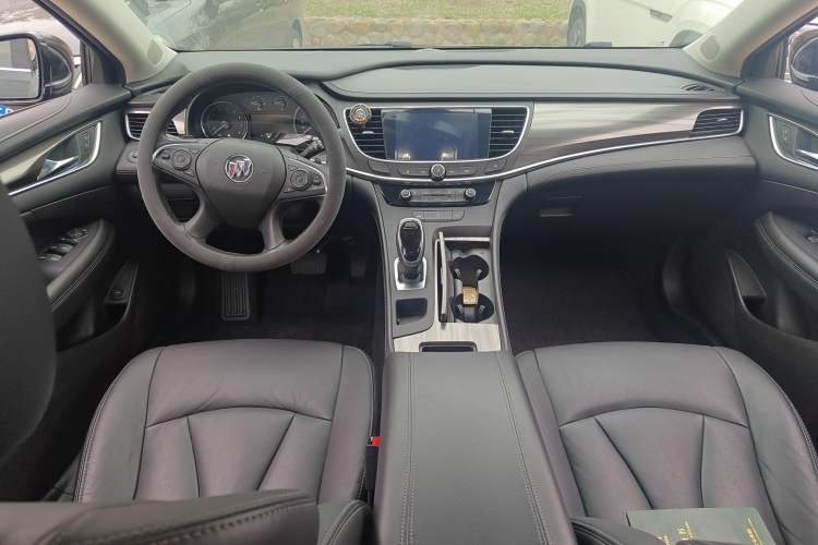 Used Buick LaCrosse 2022 652T Luxury Version
