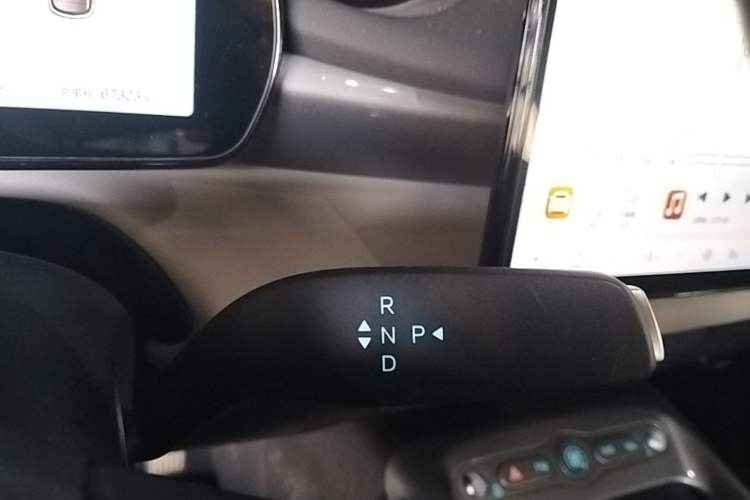 Used BYD Dolphin 2025 Smart Drive Version 420 km Freedom Edition
