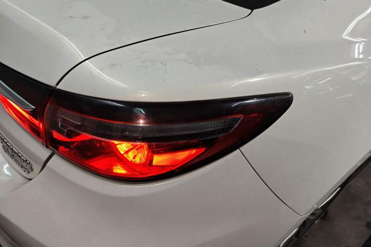 Used Mazda Atenza 2021 2.5L Blue Sky Prestige Edition
