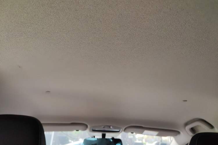 Used Geometry E Firefly 2024 401km Starlight
