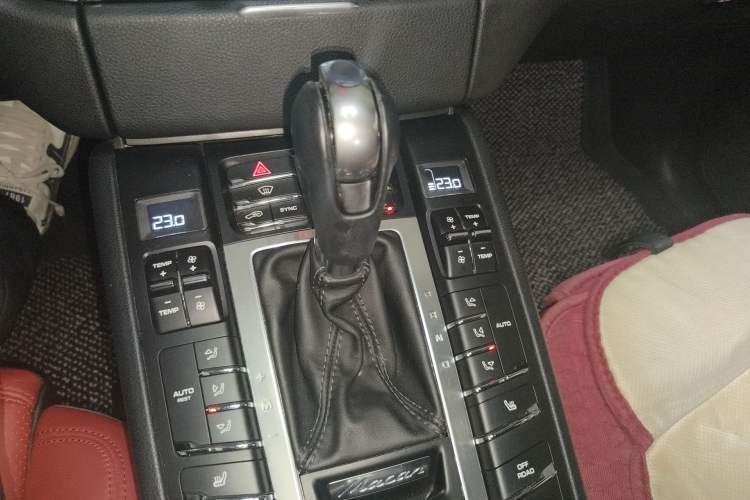 Used Porsche Macan 2017 Macan S 3.0T