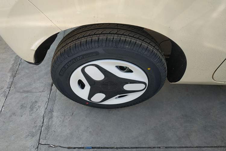 Used Geely Galaxy Panda 2025 210 km – Yuanqi Bear