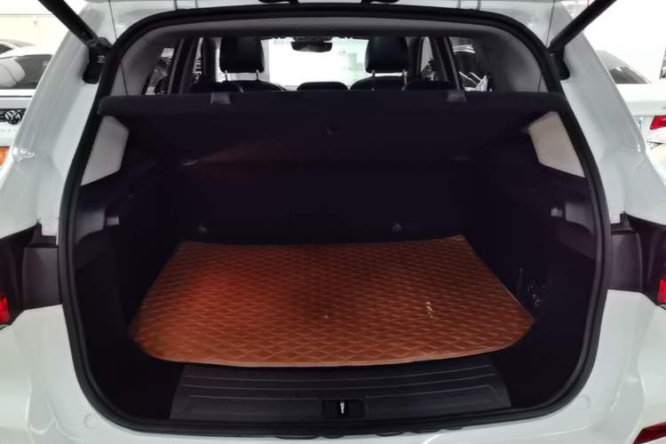 Used Roewe RX5 New Energy 2020 ePLUS National Trend Ronglin Luxury Edition Trunk