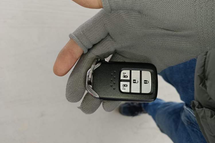 Used Honda Elysion 2019 2.0L Hybrid Luxury Edition