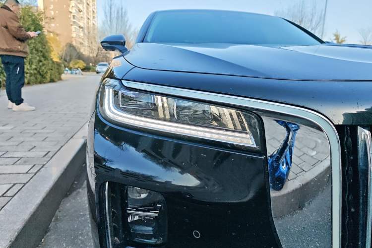 Used Hongqi H9 2022 2.0T Smart Connect Flagship Edition
