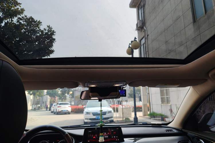 Used CHANGAN Raeton CC 2018 1.5T Automatic Zhiya Model China V Standard