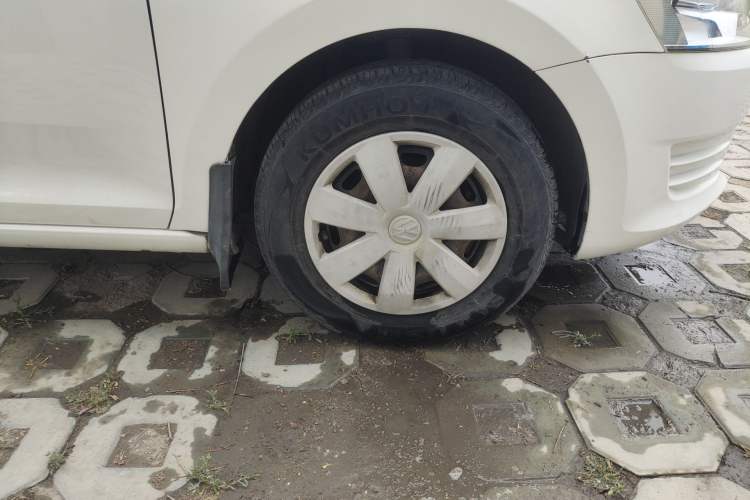 Used Volkswagen Santana 2013 1.6L Manual Fashion Edition
