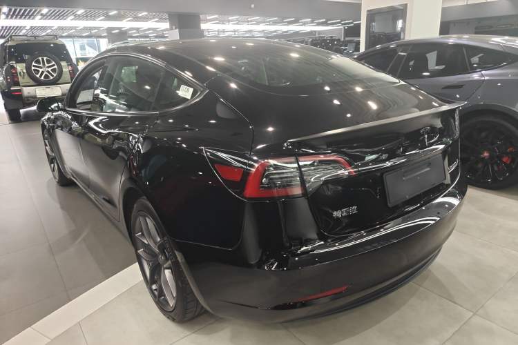 Used Tesla Model 3 2022 Performance High-Performance All-Wheel-Drive Version
