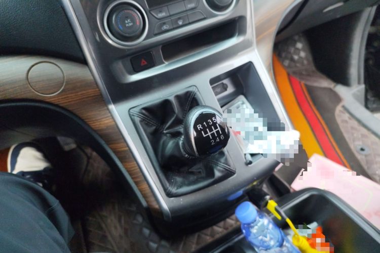 Used FORTHING Lingzhi PLUS 2021 2.0L Manual Comfort Model CNG 7-Seater
