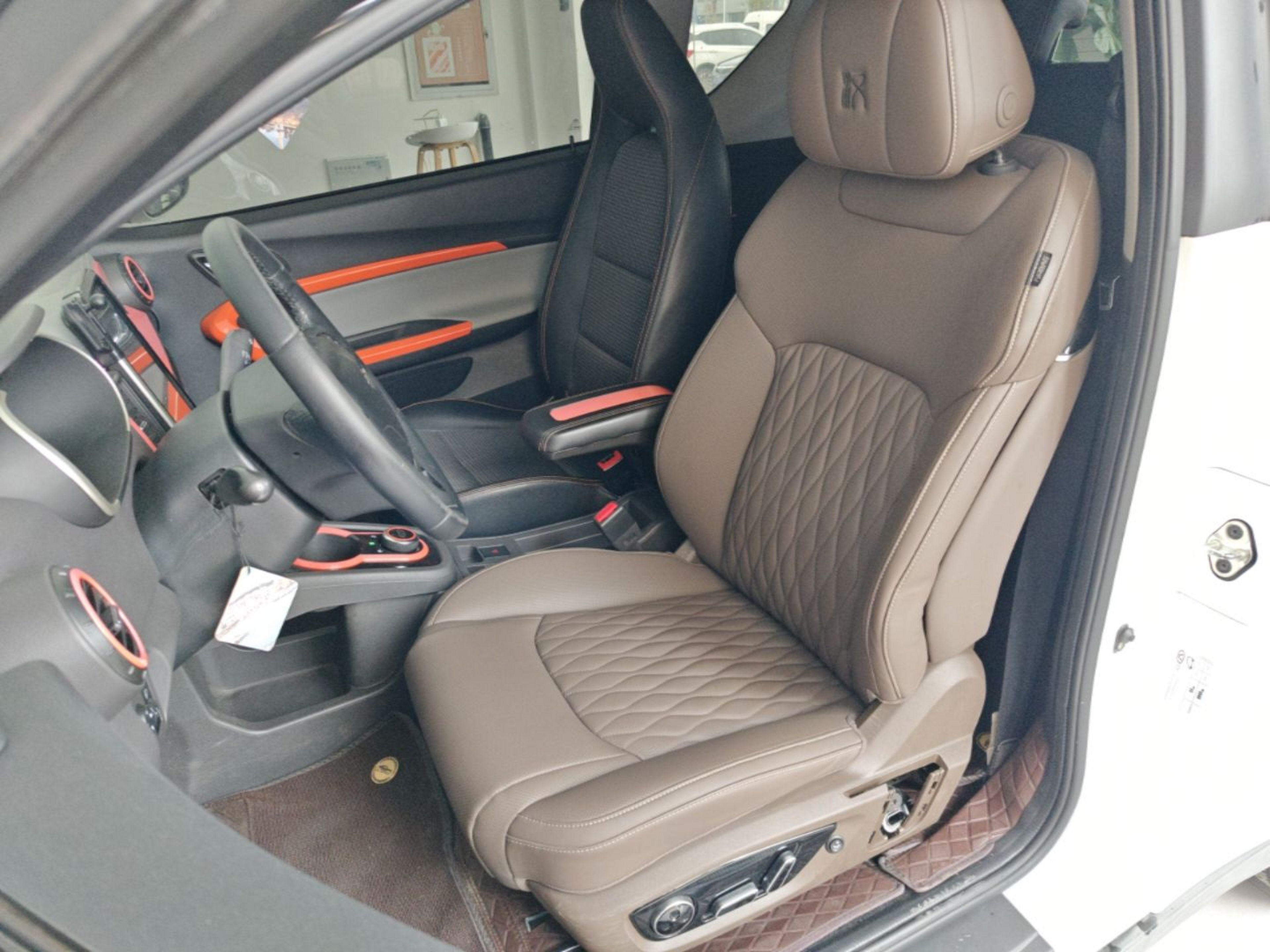 Avant de la voiture