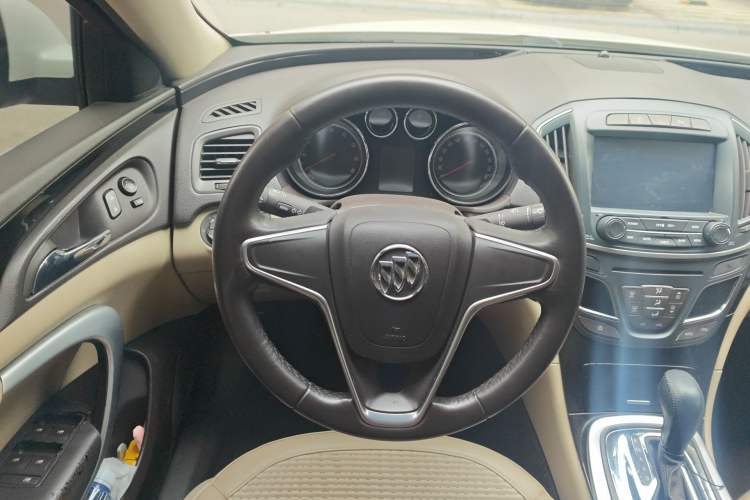 Used Buick Regal 2014 2.0L Leading Fashion Edition