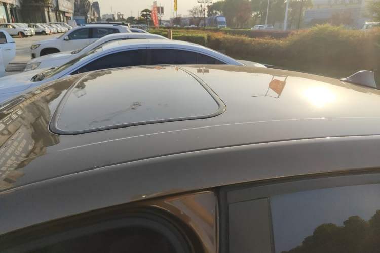 Used Ford Escort 2015 1.5L Automatic Fashion Model
