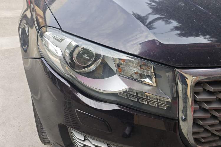 Used Haval H8 2017 2.0T Gasoline Four-Wheel Drive Luxury Model