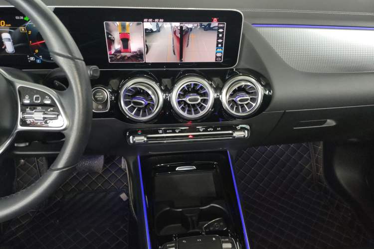 Used Mercedes-Benz GLA 2020 GLA 200 Audio And AC Panel