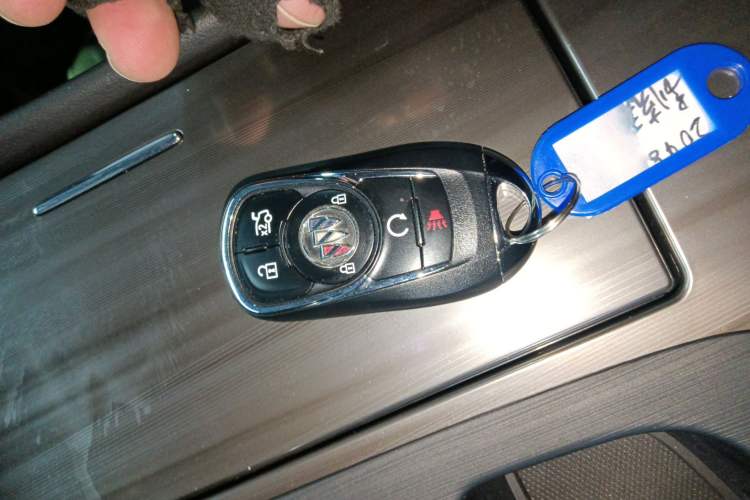 Used Buick LaCrosse 2022 552T Luxury Version