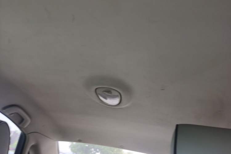 Used Buick Excelle 2015 1.5L Automatic Classic Model Headliner