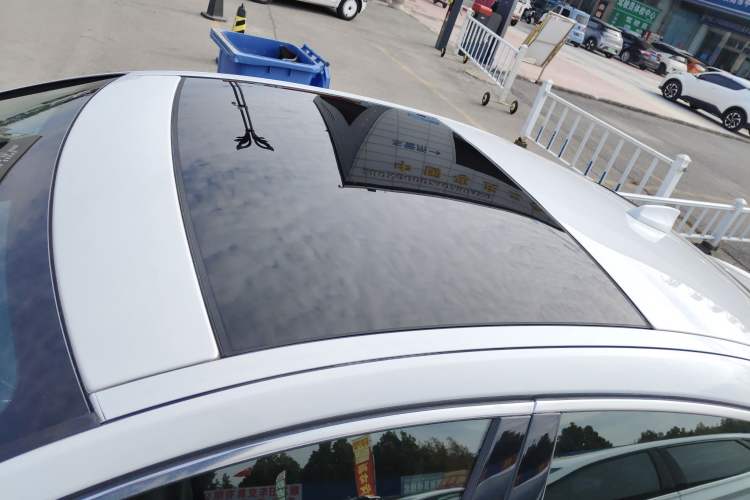 Used Jaguar XF 2016 XF 2.0T Two-Wheel-Drive Luxury Edition
