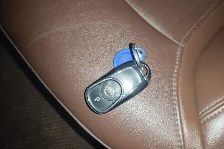 Used Buick GL6 2019 18T 6-Seater Connected Luxury Version China VI Standard