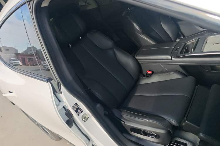 Used Hyptec HT 2023 670 Rear-Drive Ultra-High Voltage Version