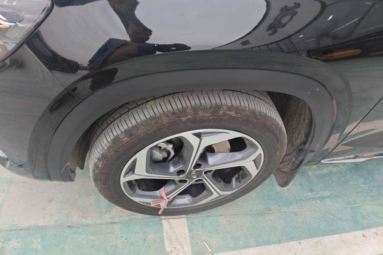 Used Geely Auto Monjaro L 2024 2.0TD High-Power Automatic Two-Wheel Drive Yunqi Version