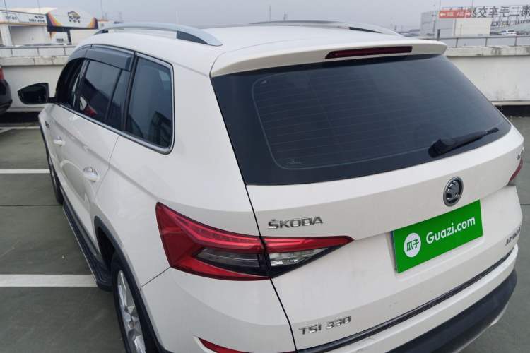 Used Skoda Kodiaq 2018 Facelifted TSI330 5-Seater Two-Wheel-Drive Luxury Enjoyment Edition