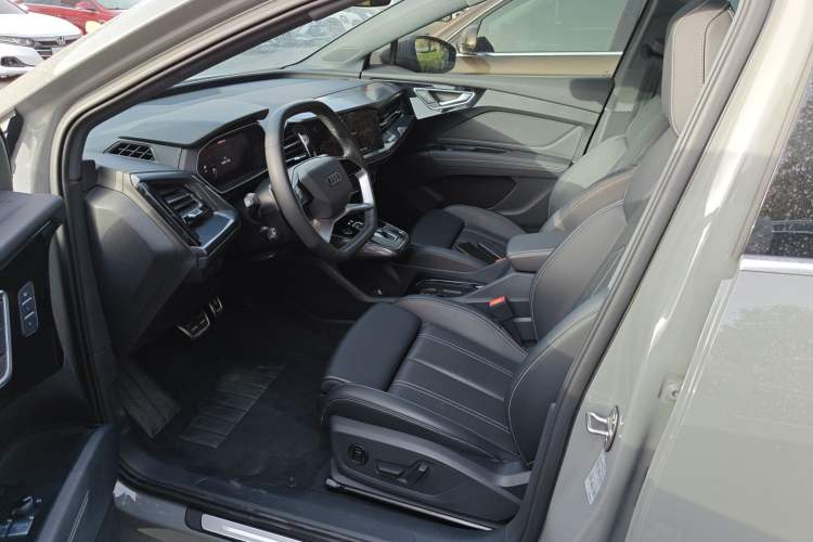 Used Audi Q4 e-tron 2024 40 e-tron Boundary Edition
