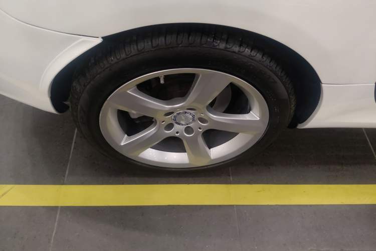 Used Mercedes-Benz SLK-Class 2011 SLK 200 Fashion Model