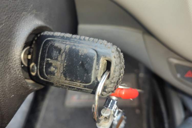 Used Chevrolet Sail 2015 Sail 3 1.3L Manual Warm Edition