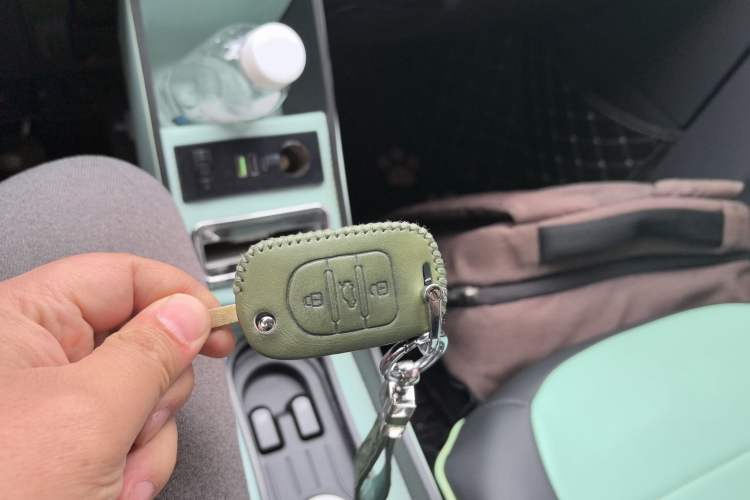 Used Wuling Hongguang MINIEV 2021 Macaron Premium Model – Lithium Iron Phosphate