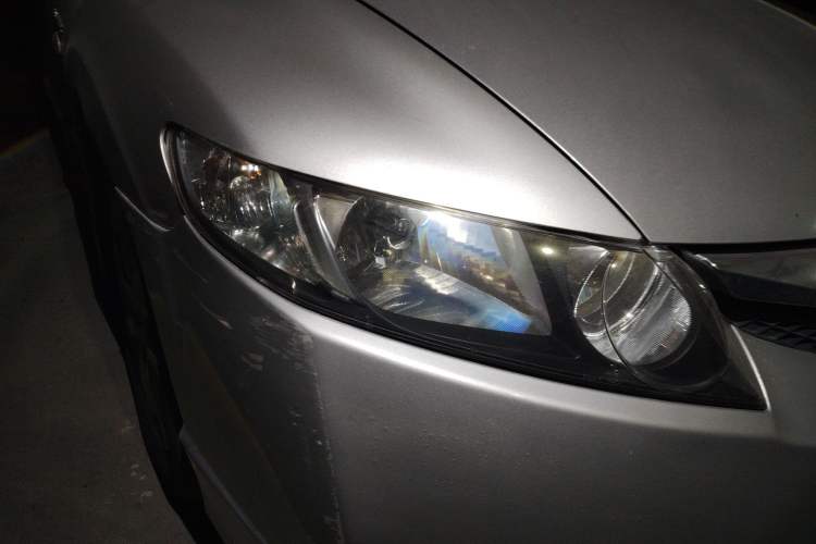 Used Honda Civic 2009 1.8L automatic comfort version Right Front Headlight