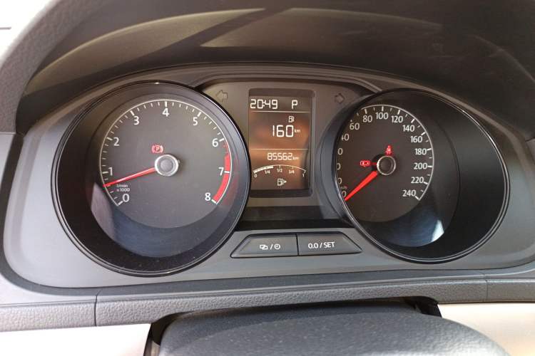 Used Volkswagen Lavida 2019 Lavida Start 1.5L Automatic Trendy Version China VI Standard Odometer Close Up