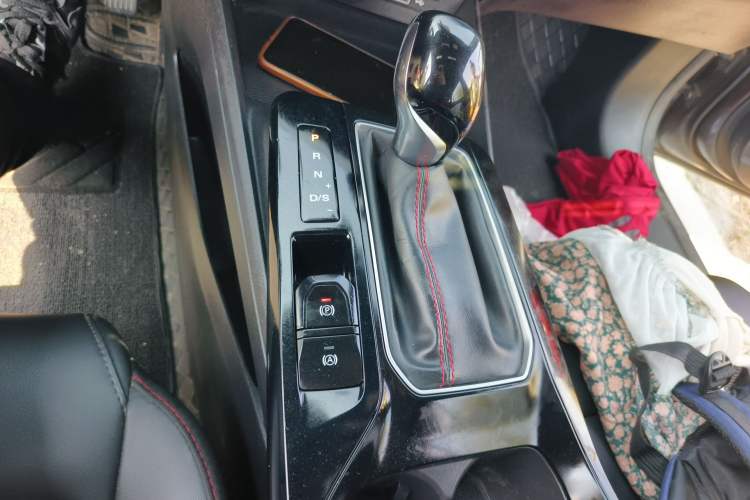 Used MG 5 2021 Revised Version 180 DVVT CVT Youth Luxury Edition