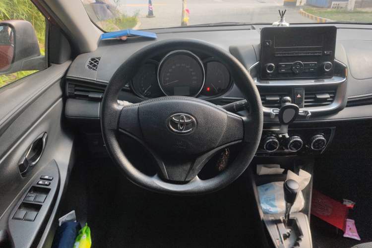 Used Toyota YARiS L Zhi Xuan 2020 1.5L CVT Leading Edition