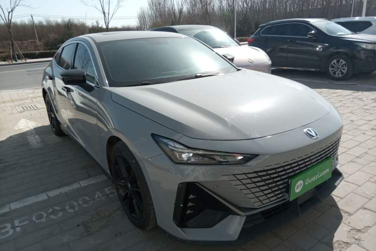 Used CHANGAN UNI-V 2022 1.5T Excellence Model
