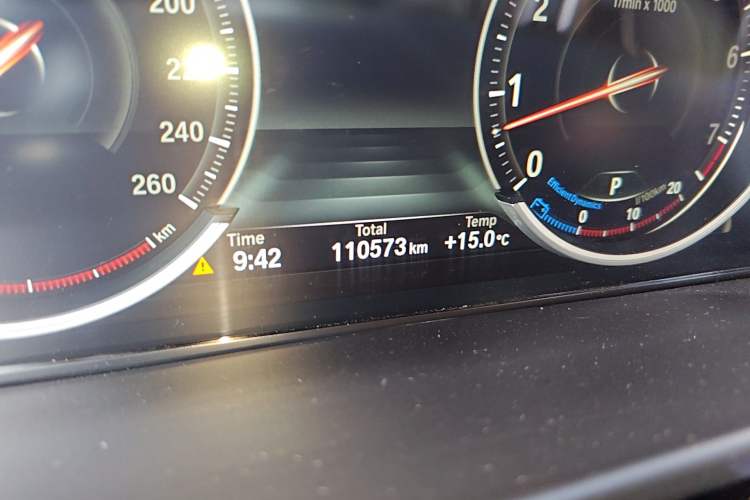 Used BMW X5 2018 xDrive35i Elegant Edition Odometer Close Up